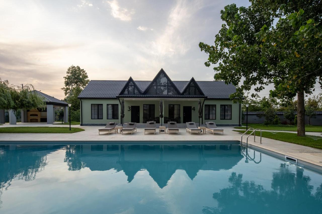 Lazy Seal Holiday Cottages Nabran Muqtedir Ngoại thất bức ảnh