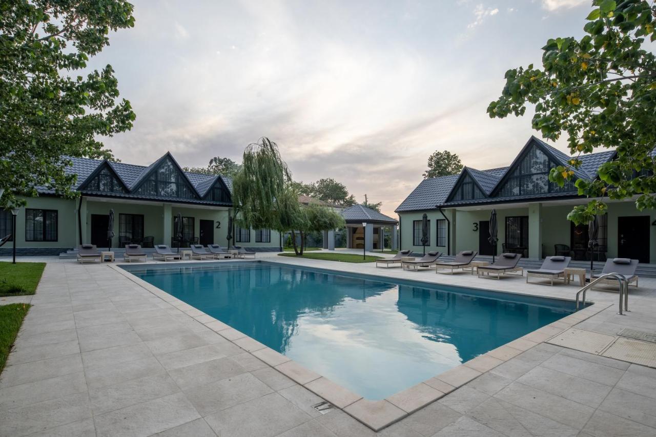 Lazy Seal Holiday Cottages Nabran Muqtedir Ngoại thất bức ảnh